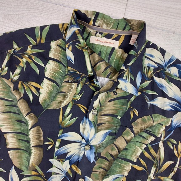 Tommy Bahama Other - Tommy Bahama‎ Camp Shirt Mens Large Navy Blue Silk Tropical Palm Leaf Floral